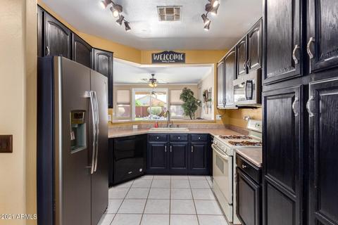 2763 E Highland Ct, Gilbert, AZ 85296 photo 9