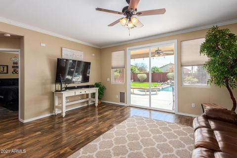 2763 E Highland Ct, Gilbert, AZ 85296 photo 4