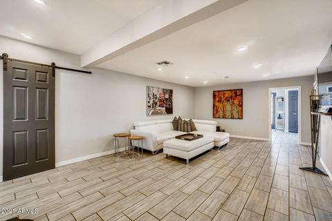 3216 E Claire Dr, Phoenix, AZ 85032 photo 11