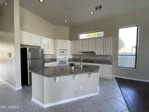 1245 N Saddle Ct, Gilbert, AZ 85233 photo 3
