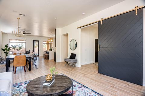 945 W Heather Ave, Gilbert, AZ 85233 photo 3