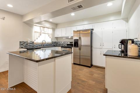 8221 W Amelia Ave, Phoenix, AZ 85033 photo 5