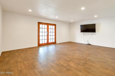 8221 W Amelia Ave, Phoenix, AZ 85033 photo 8