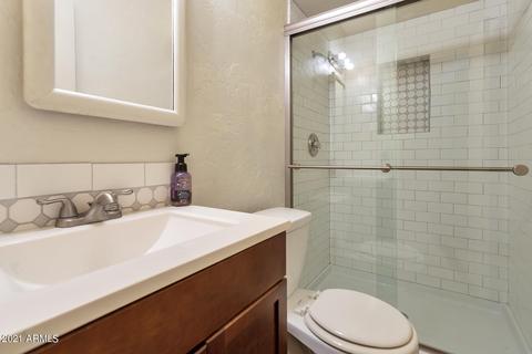8221 W Amelia Ave, Phoenix, AZ 85033 photo 16