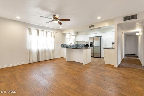 8221 W Amelia Ave, Phoenix, AZ 85033 photo 4