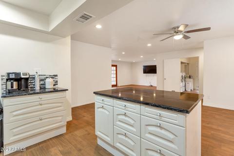 8221 W Amelia Ave, Phoenix, AZ 85033 photo 6