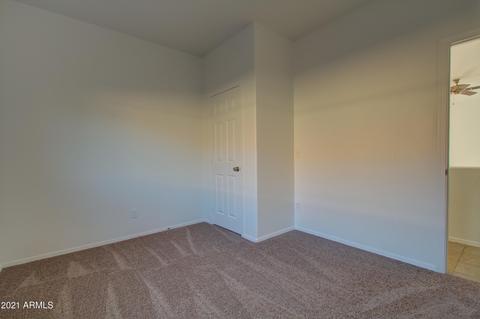 913 E Pedro Rd, Phoenix, AZ 85042 photo 10
