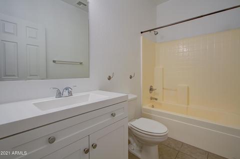 913 E Pedro Rd, Phoenix, AZ 85042 photo 11