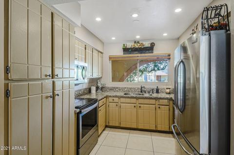4049 E Becker Ln, Phoenix, AZ 85028 photo 12