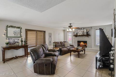 4049 E Becker Ln, Phoenix, AZ 85028 photo 9