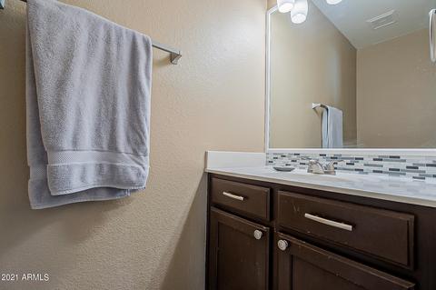 3842 E Irma Ln, Phoenix, AZ 85050 photo 17