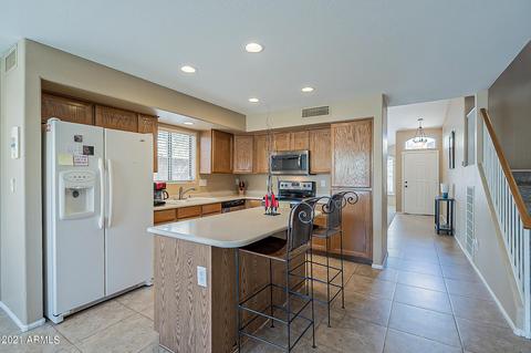 3842 E Irma Ln, Phoenix, AZ 85050 photo 13