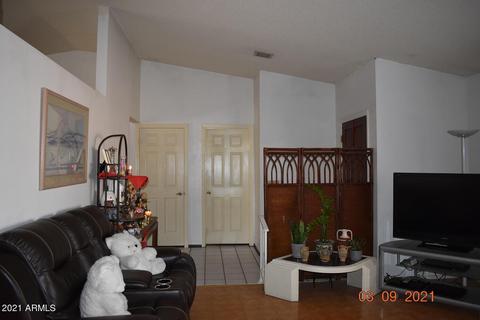 843 E Divot Dr, Tempe, AZ 85283 photo 10