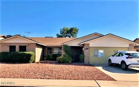 843 E Divot Dr, Tempe, AZ 85283 photo 3