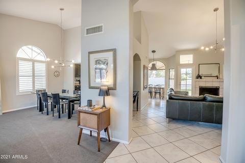 531 E Stonebridge Dr, Gilbert, AZ 85234 photo 7