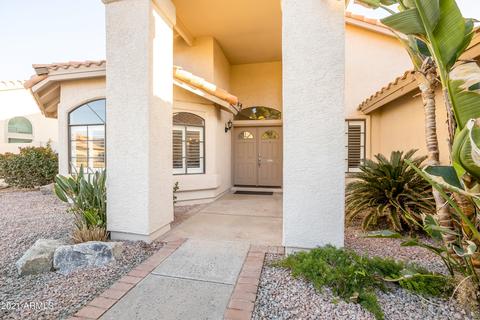 531 E Stonebridge Dr, Gilbert, AZ 85234 photo 2