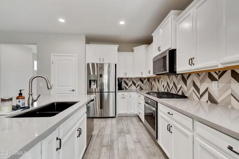 8630 E Naranja Ave, Mesa, AZ 85209 photo 4