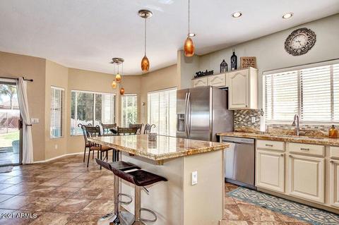 1672 E Saratoga St, Gilbert, AZ 85296 photo 4