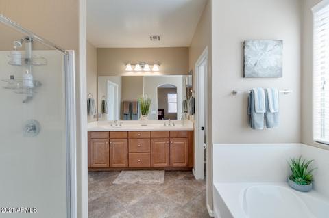 2543 E Bridgeport Pkwy, Gilbert, AZ 85295 photo 19