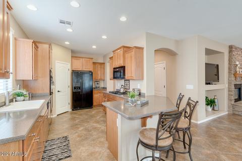 2543 E Bridgeport Pkwy, Gilbert, AZ 85295 photo 12