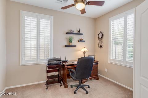 2543 E Bridgeport Pkwy, Gilbert, AZ 85295 photo 4