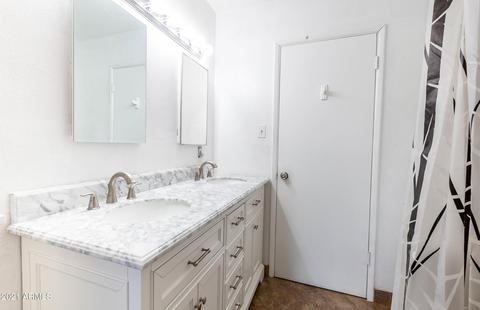 3701 W Meadowbrook Ave, Phoenix, AZ 85019 photo 11