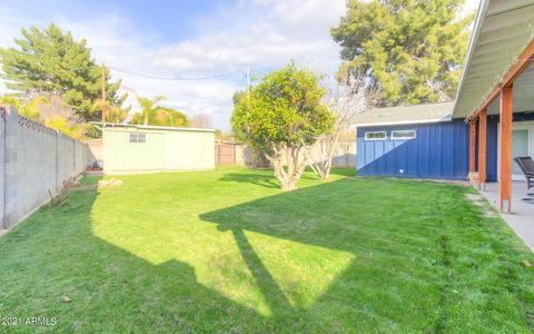 126 E Loma Ln, Phoenix, AZ 85020 photo 25