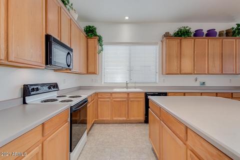 9355 E Hillview Cir, Mesa, AZ 85207 photo 6