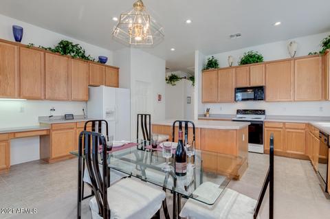 9355 E Hillview Cir, Mesa, AZ 85207 photo 7