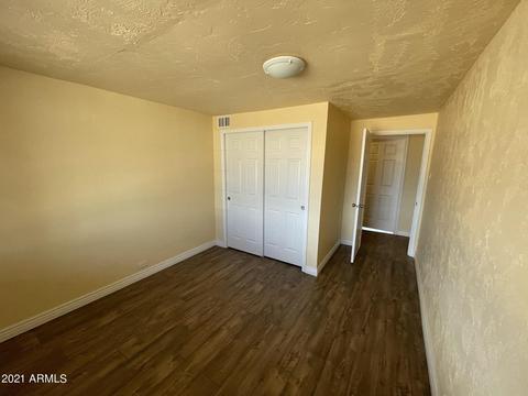 27 E 22nd St, Douglas, AZ 85607 photo 17