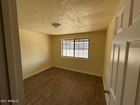 27 E 22nd St, Douglas, AZ 85607 photo 22