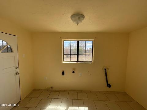 27 E 22nd St, Douglas, AZ 85607 photo 14