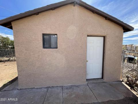 27 E 22nd St, Douglas, AZ 85607 photo 35