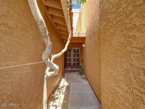 1028 E Clinton St, Phoenix, AZ 85020 photo 5