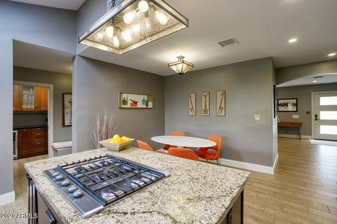 2728 E Amelia Ave, Phoenix, AZ 85016 photo 8