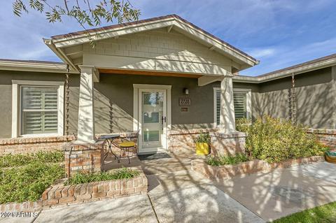 2728 E Amelia Ave, Phoenix, AZ 85016 photo 2