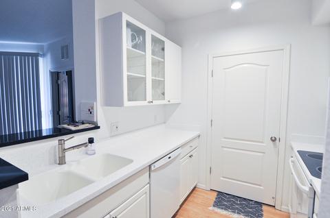 1701 E Colter St #450, Phoenix, AZ 85016 photo 8