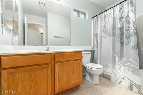 1642 E Desert Ln, Phoenix, AZ 85042 photo 12