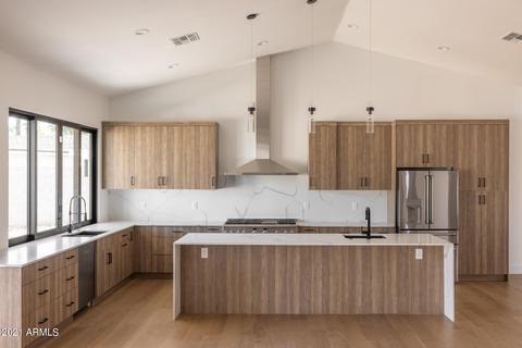 5044 E Clarendon Ave, Phoenix, AZ 85018 photo 8