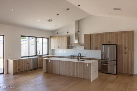 5044 E Clarendon Ave, Phoenix, AZ 85018 photo 7