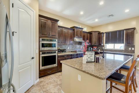 2976 E Wyatt Way, Gilbert, AZ 85297 photo 9