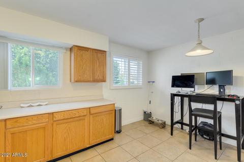 4041 E Camelback Rd #2, Phoenix, AZ 85018 photo 8