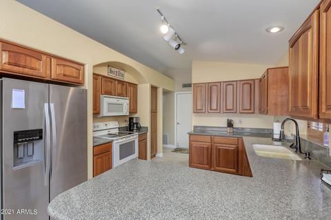 2556 E Taxidea Way, Phoenix, AZ 85048 photo 7
