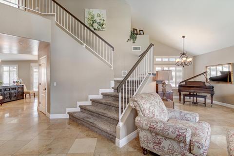 355 E Sagebrush St, Gilbert, AZ 85296 photo 4