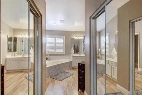 355 E Sagebrush St, Gilbert, AZ 85296 photo 38