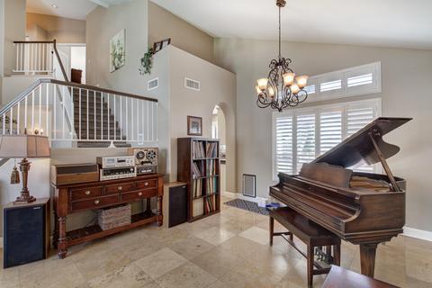 355 E Sagebrush St, Gilbert, AZ 85296 photo 9