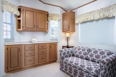 2210 Rodeo Rd, Overgaard, AZ 85933 photo 14