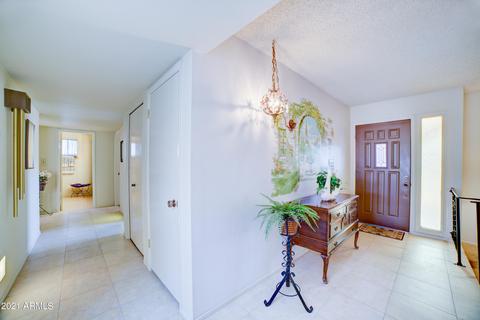 3765 E Shangri La Rd, Phoenix, AZ 85001 photo 4