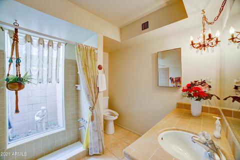3765 E Shangri La Rd, Phoenix, AZ 85001 photo 26