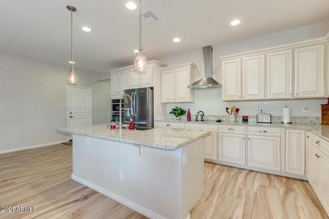 932 S Olympic Dr, Gilbert, AZ 85296 photo 12